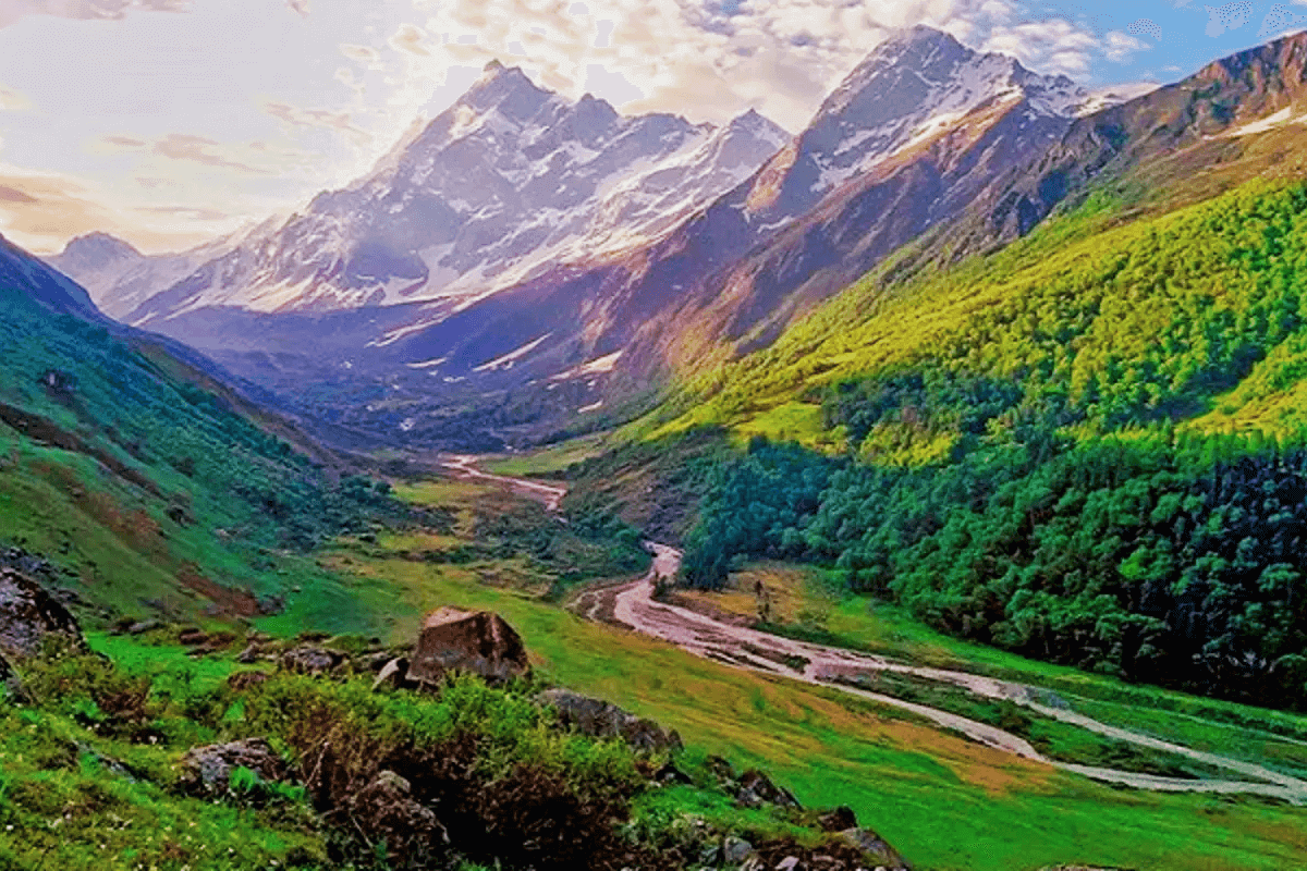 Har Ki Dun Trek 2024 – Distance, Package, Itinerary